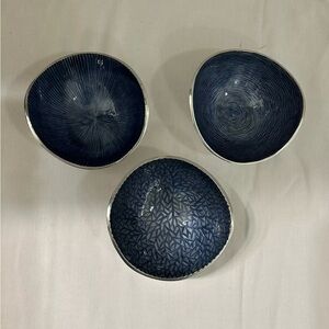 Simply Designz Set Of 3 Small Nut Dip Serving Bowls 5” Silver & Blue Color